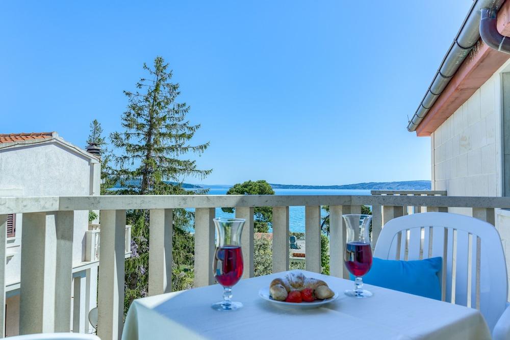 Hotel Villa Zarko Kaštel Stari 外观 照片