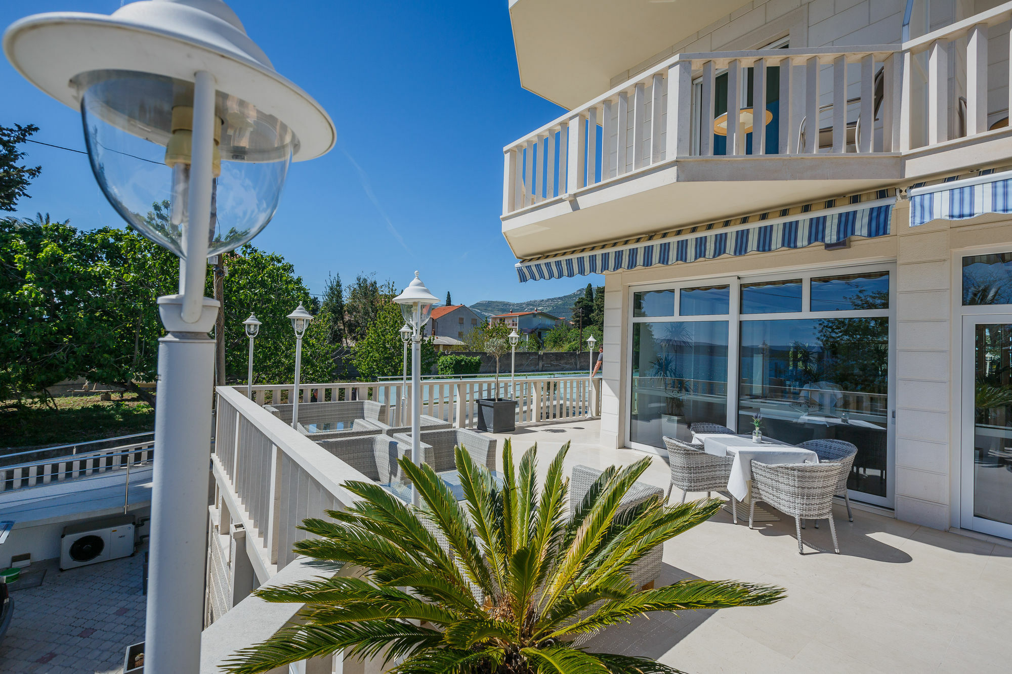 Hotel Villa Zarko Kaštel Stari 外观 照片