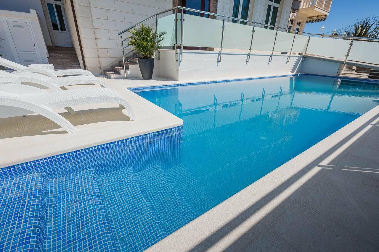 Hotel Villa Zarko Kaštel Stari 外观 照片